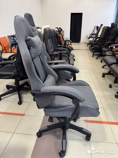 Игровое кресло Zombie