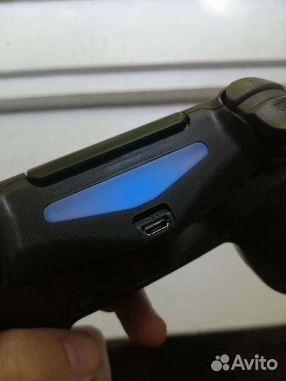 Dualshock 4, оригинал. Геймпад. Джойстик
