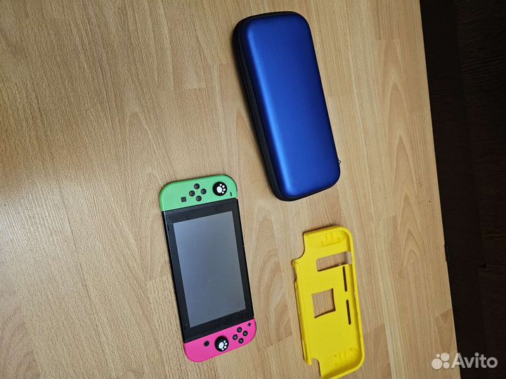 Портативная игровая приставка Nintendo switch