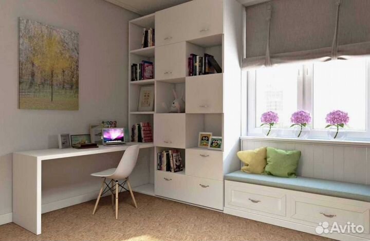 Рабочая зона в углу у окна