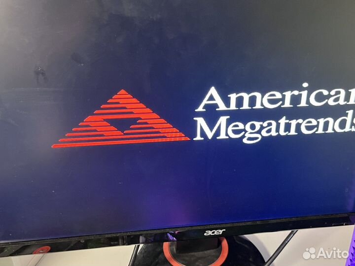 Материнская плата с процессором и памятью