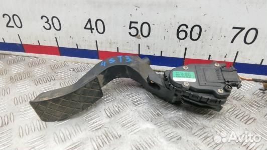 Педаль газа volkswagen passat B5 (4ST03NW01)