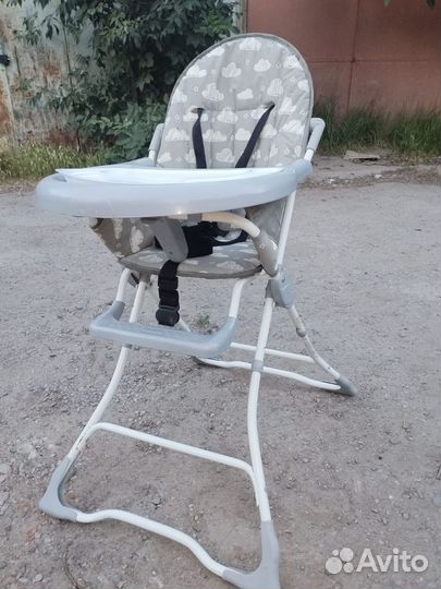 Стульчик для кормления