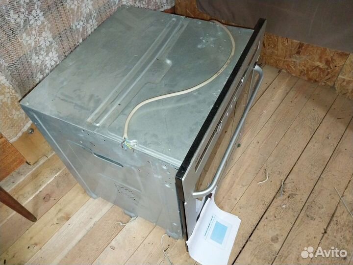 Духовой шкаф AEG B4100-1, многорежимный