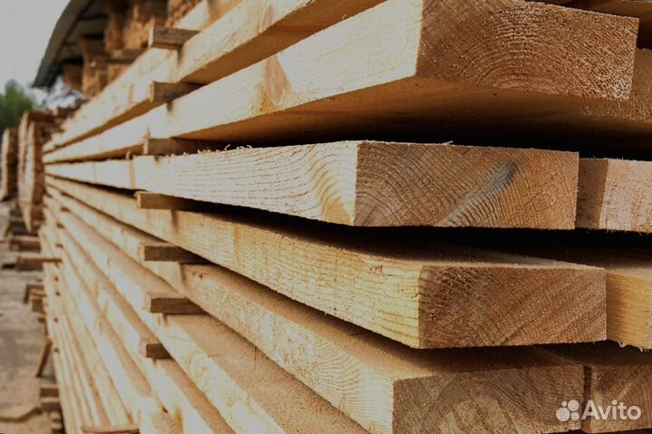 Шлифованные доски лиственницы 40x150 мм, готовы к