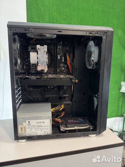 Компьютер с монитором