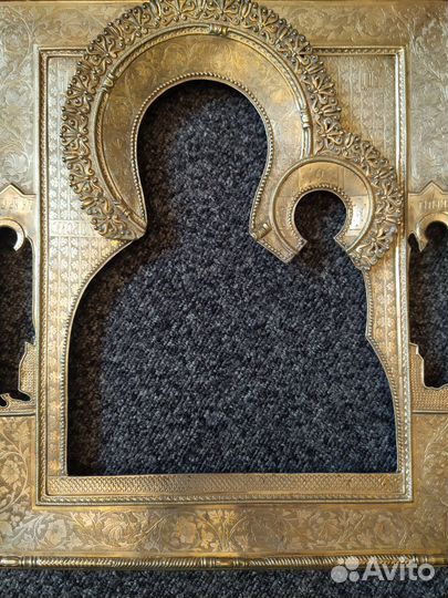 Старинный оклад иконы Богородицы