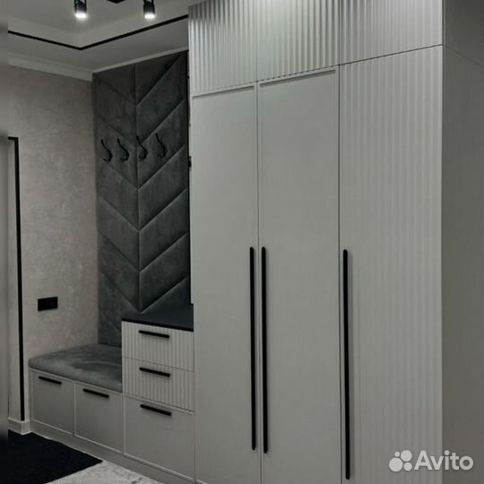 Прихожая