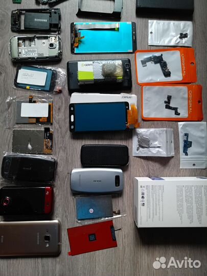 Телефонные запчасти и не только