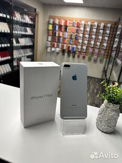 iPhone 7 plus 128gb