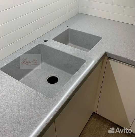 Кухонный гарнитур на заказ. Под ключ