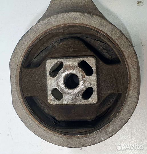 Опора двигателя задняя Skoda Fabia, Rapid