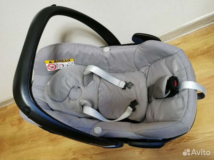 Автолюлька Maxi cosi pebble