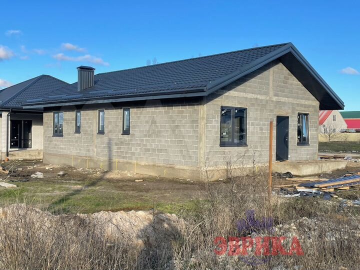 Дом 105 м² на участке 4,4 сот.