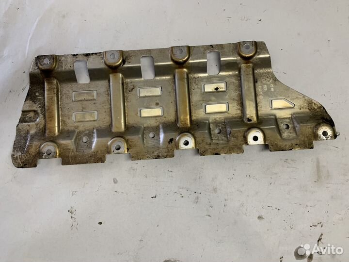 Маслоотражательная пластина на bmw, 7534070