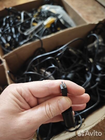 Кабель для зарядки фотоаппарата