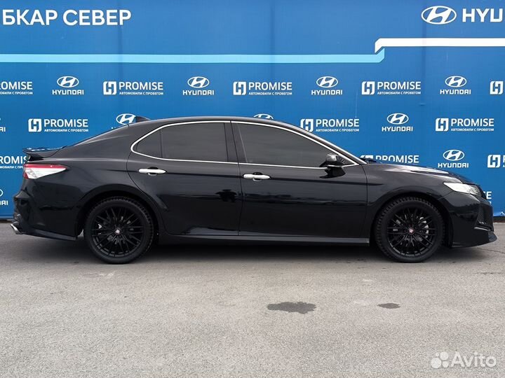 Toyota Camry 3.5 AT, 2019, 124 611 км