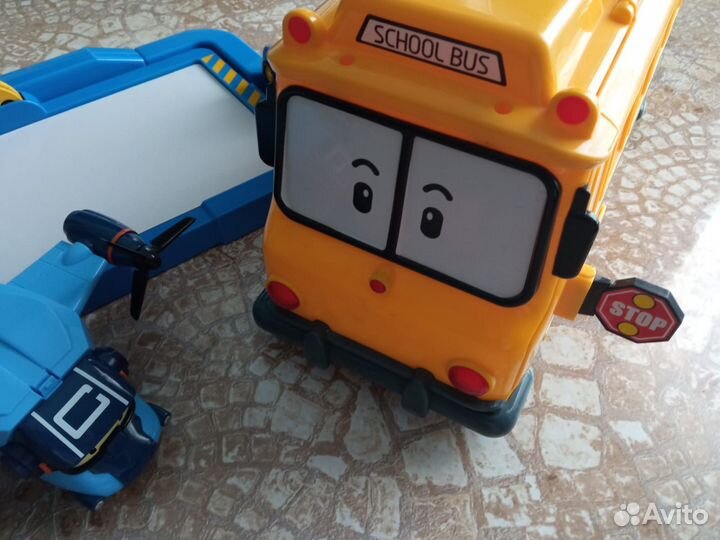 Робокар Полли