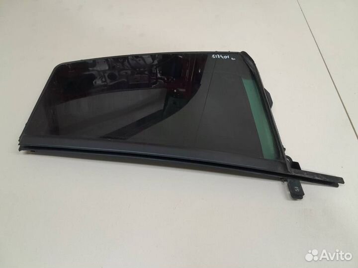 Стекло двери задней левой форточка Volkswagen Tigu