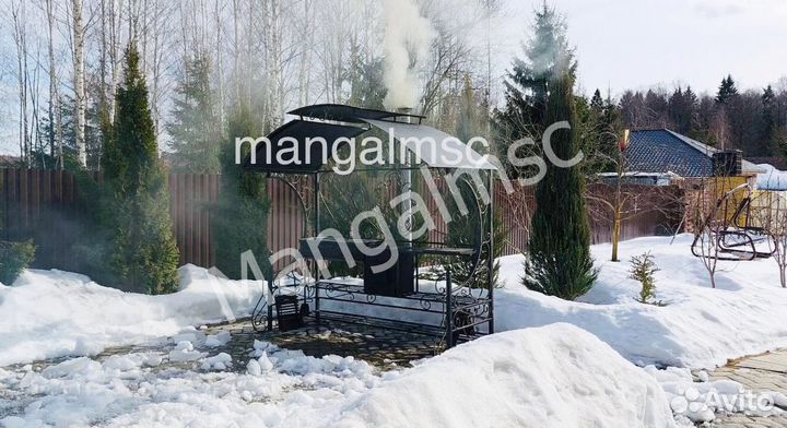 Беседка с мангалом