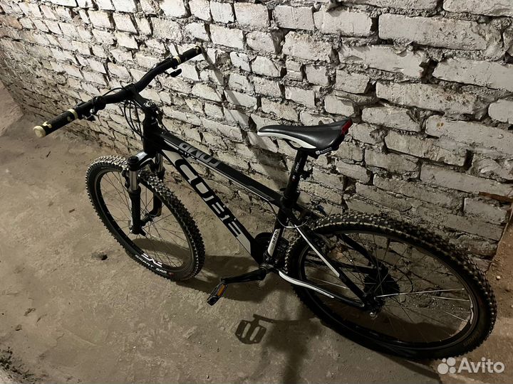Велосипед cube