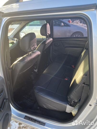 Грузоперевозки Малогабаритные перевозки на Ларгусе