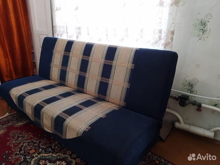 Диван книжка