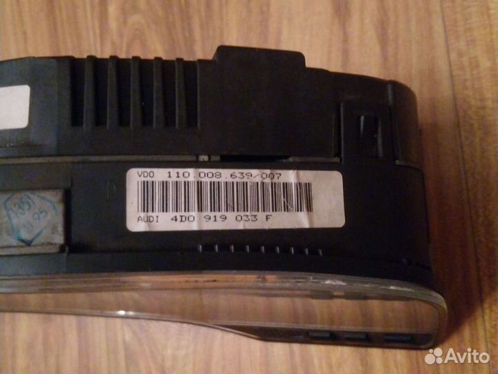 Щиток приборов на Ауди А8 4.2i 1996 г.в