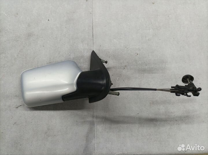 Зеркало правое механич. Volkswagen Golf 3 / Vento
