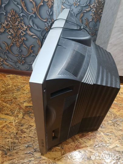 Телевизор lg