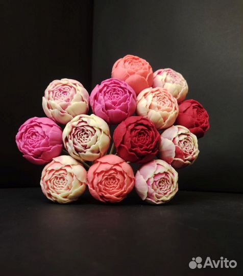 Букет - 13 Пионов из Настоящего Шоколада