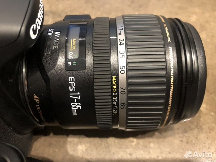 Зеркальный фотоаппарат canon