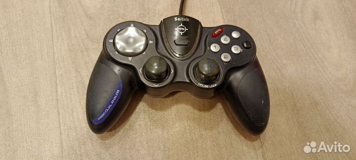 Геймпад saitek usb. Джойстик проводной