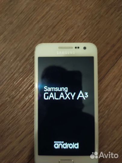 Телефон Samsung galaxy a3