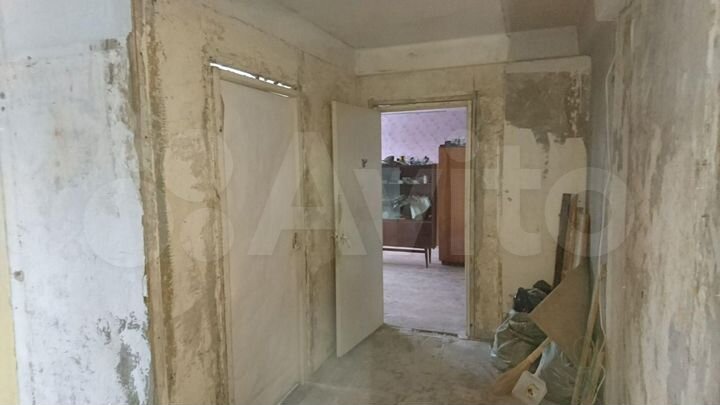 2-к. квартира, 52 м², 1/2 эт.