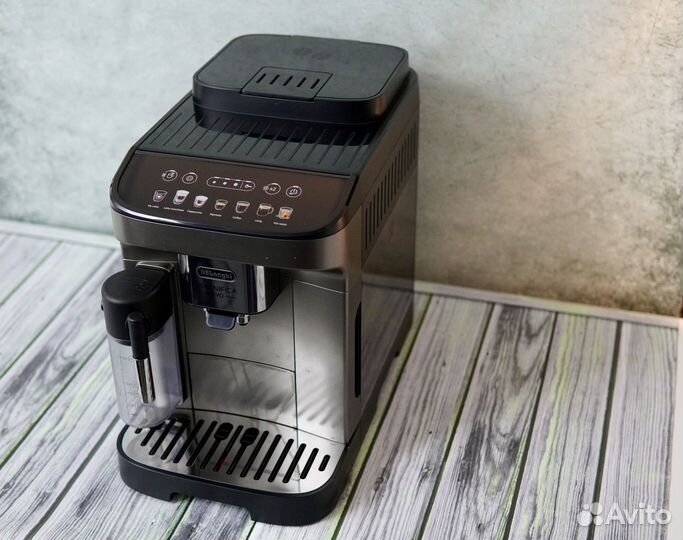 Кофемашина delonghi ecam 290.81.TB