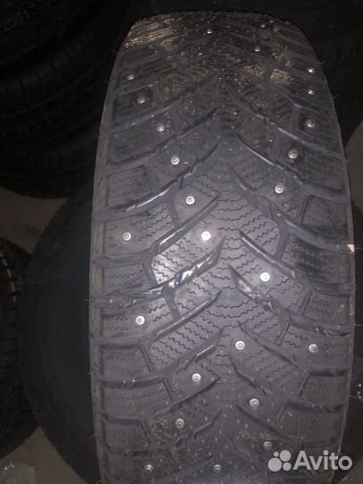 Toyo Observe Ice-Freezer 235/45 R18 98T