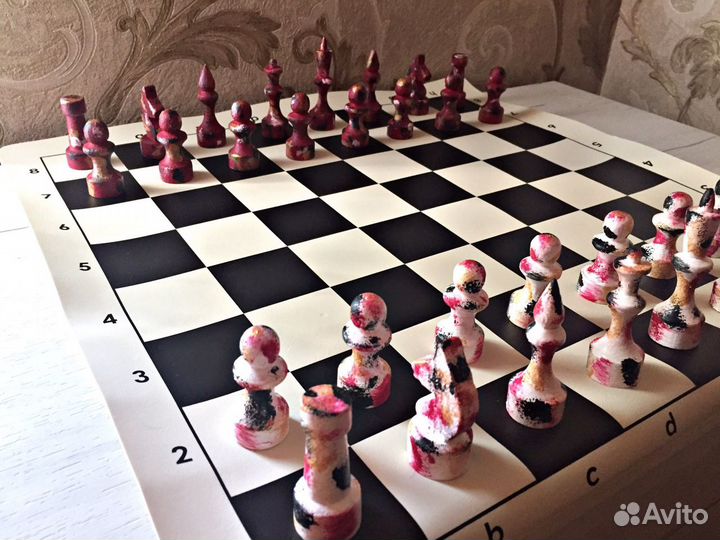 Шахматные фигуры (набор)