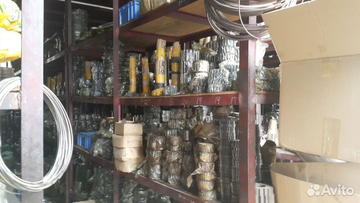 Хитачи zx200lc-3 комплектующие