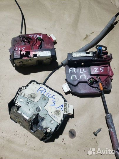 Замок двери Land Rover Freelander 1 рест 2.5 2006