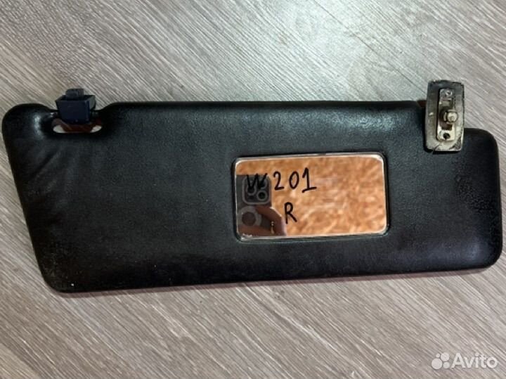 Солнцезащитный козырек Mercedes W201