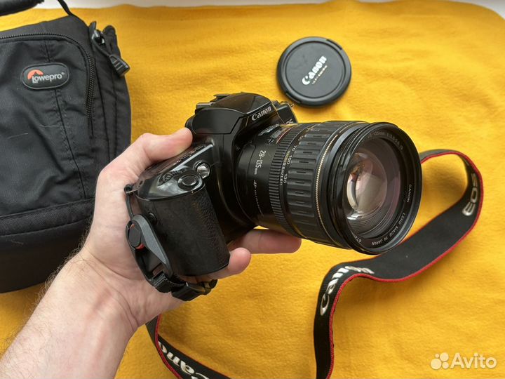 Canon EOS 500 + 28-135mm f/3.5-5.6