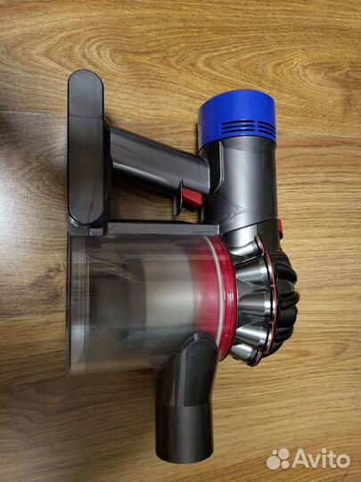 Пылесос dyson v7 parquet extra