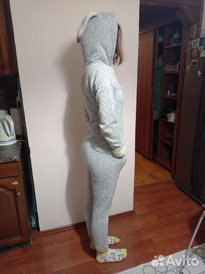 Комбинезон женский