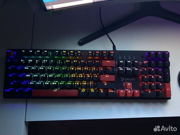 Мощный игровой компьютер С монитором 240 герц