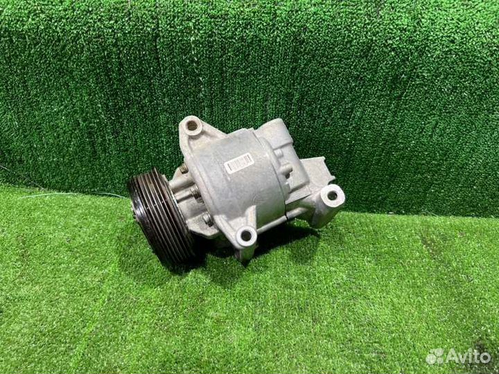Компрессор кондиционера Renault Duster кроссовер