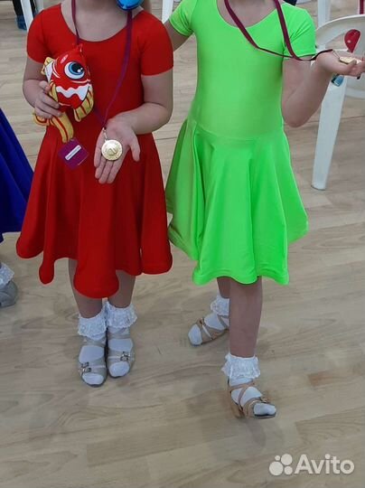 Рейтинговое платье 5-6 лет