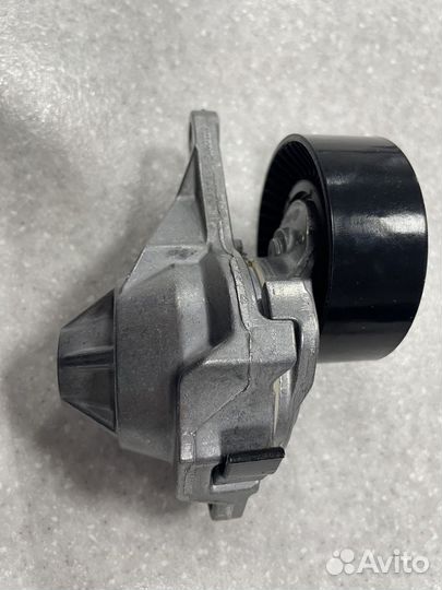 Ролик натяжной Suzuki Grant Vitara