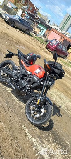 Мотоцикл hiro