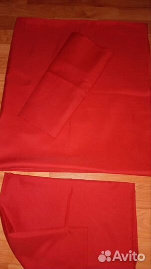 Простынь и 2 наволочки комплектом